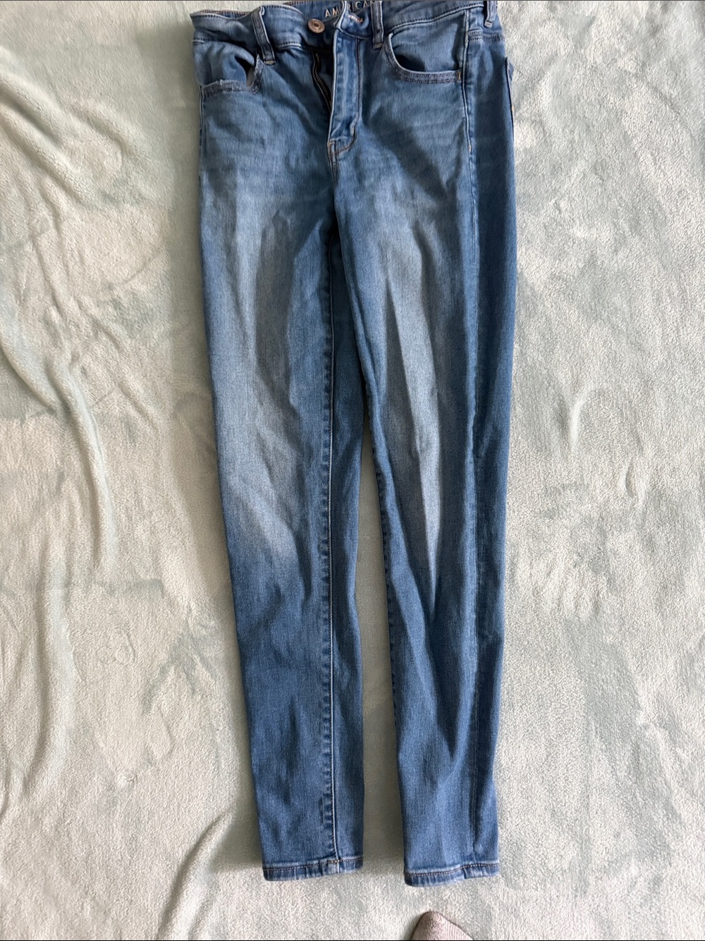 American Eagle Outfitters Light Blue Skinny Jeans